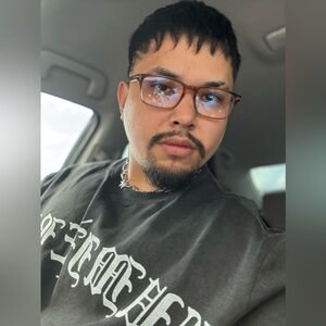 Meet your Posher, Edson